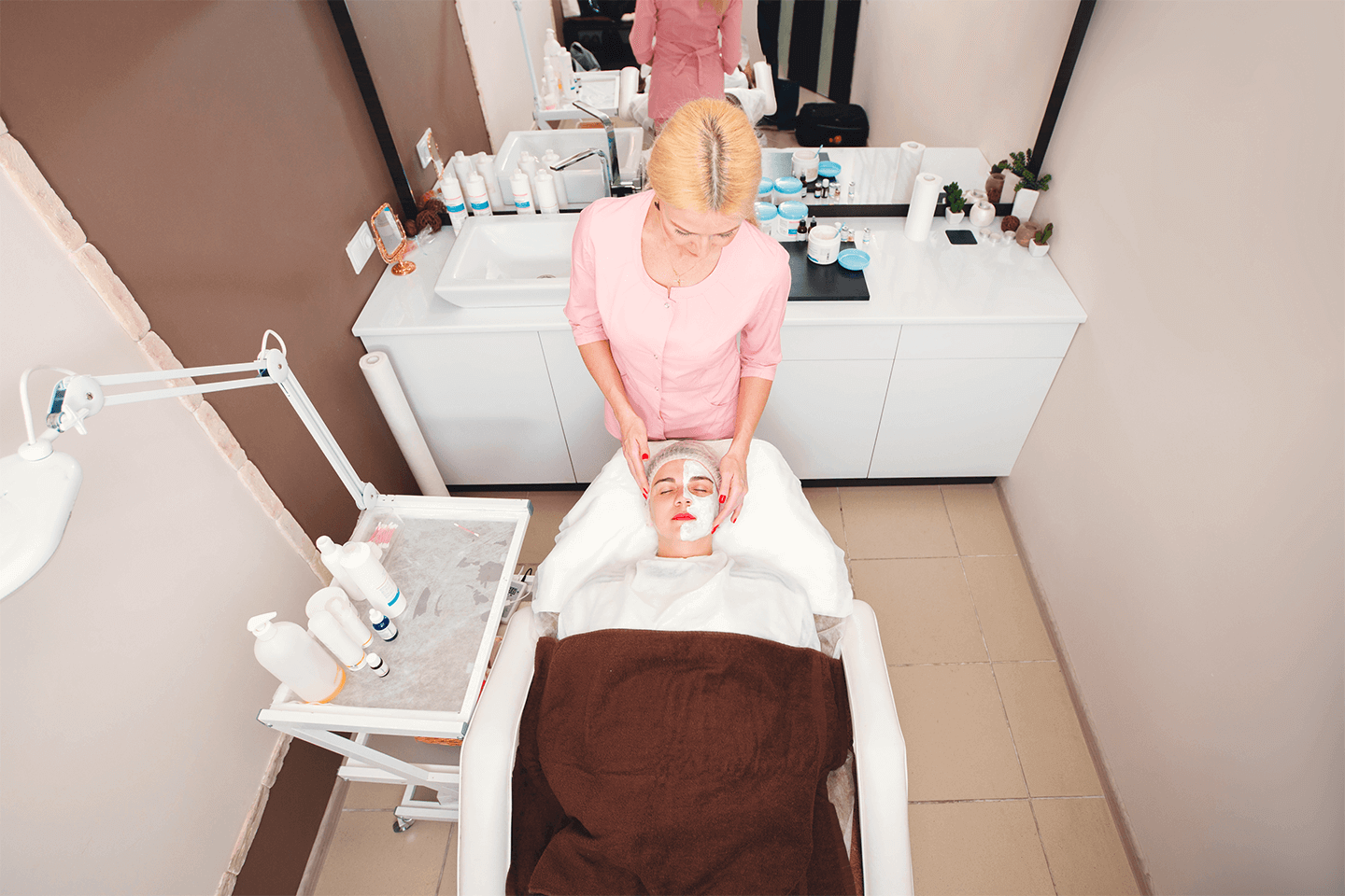 black sapphire facials Service